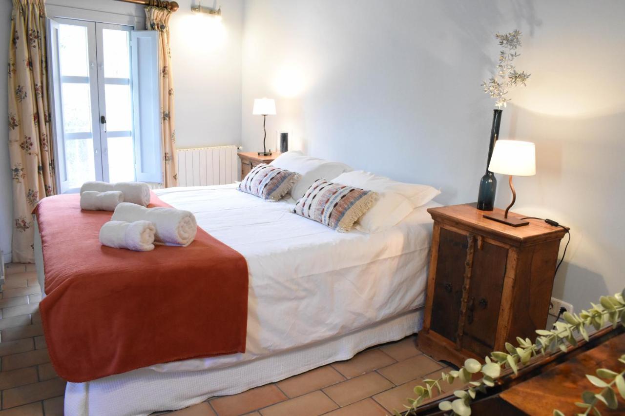B&B Can Jan Sant Ferriol Ngoại thất bức ảnh