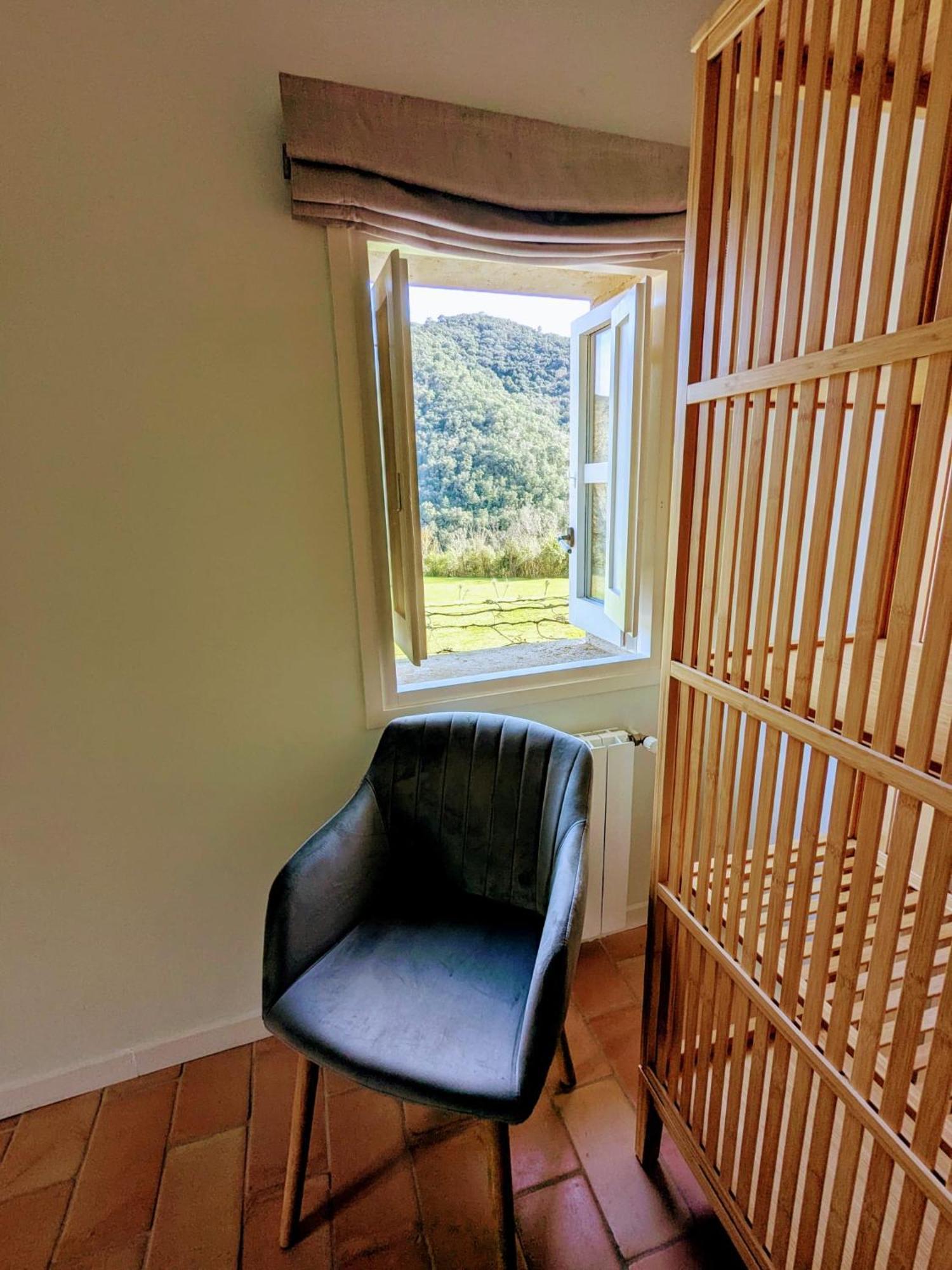B&B Can Jan Sant Ferriol Ngoại thất bức ảnh